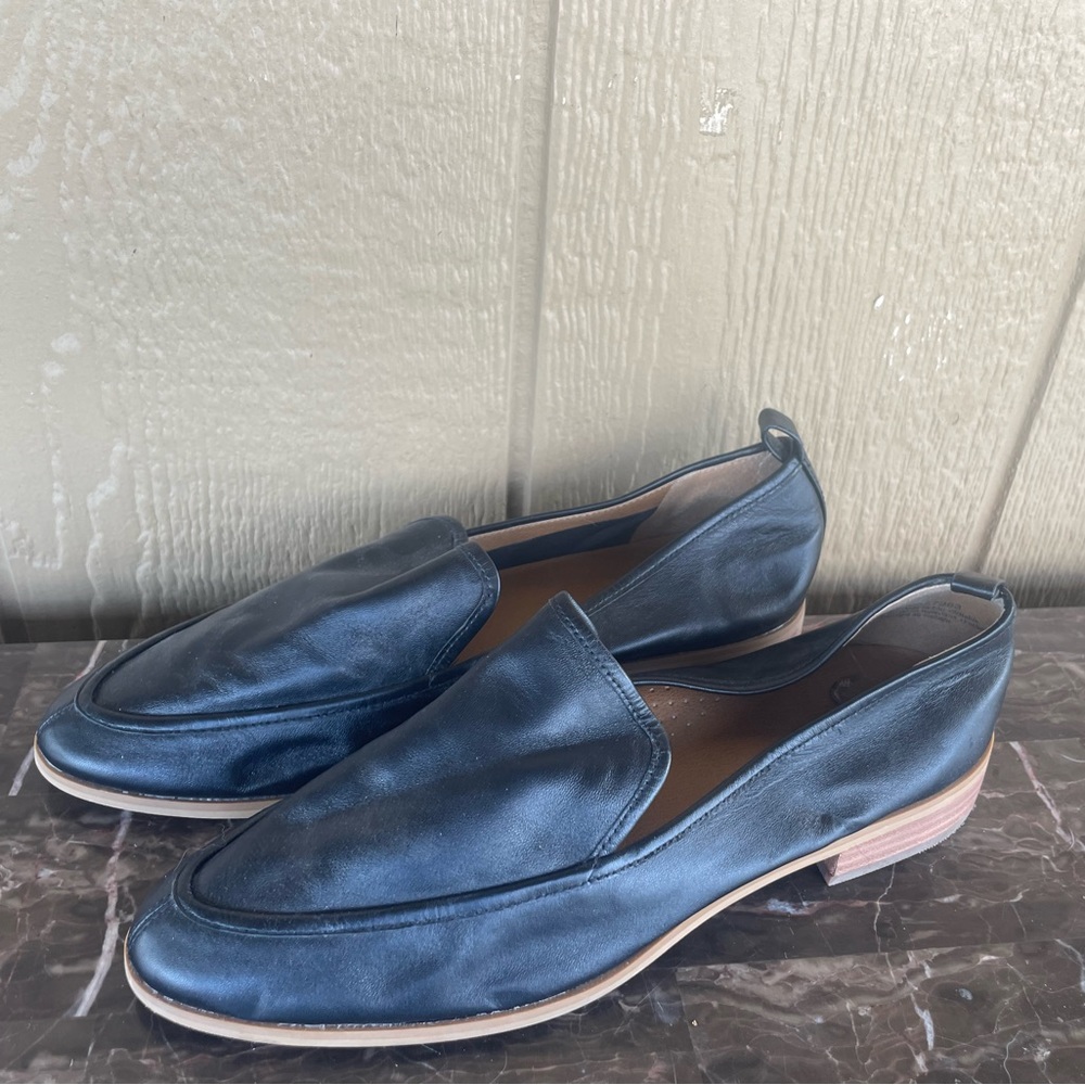 Susina Loafers